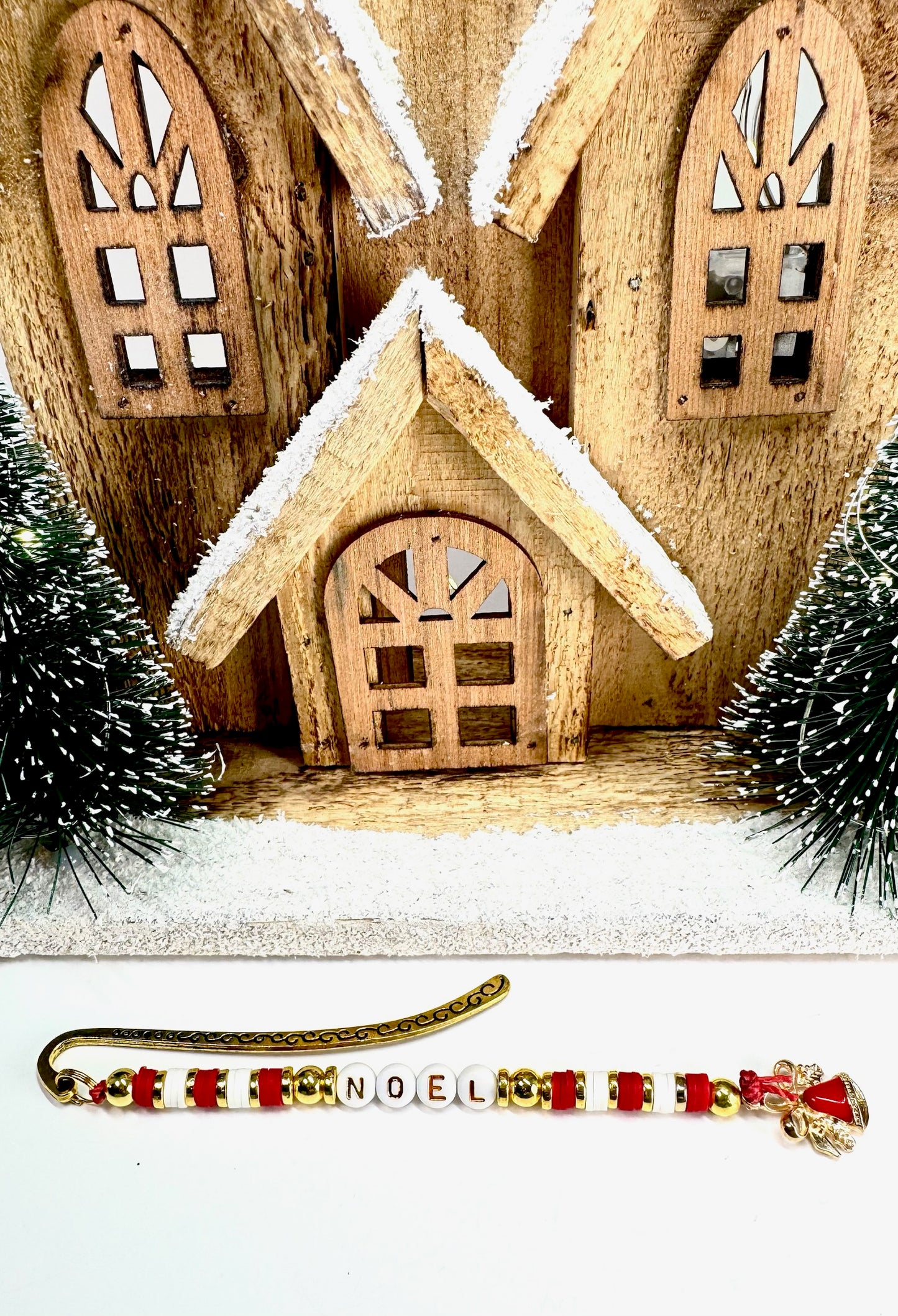 Noel Beaded Keychain