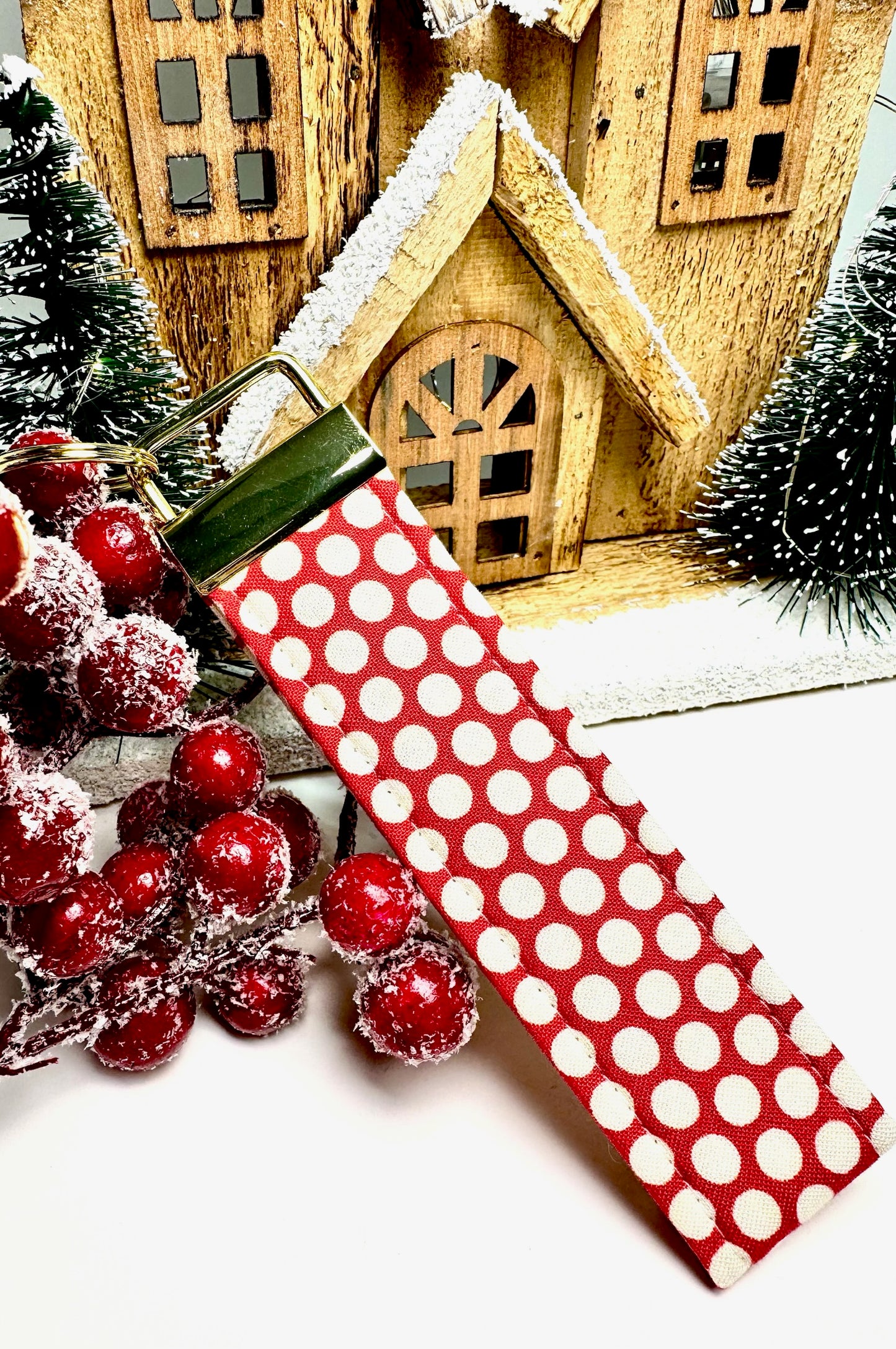 Peppermint Polka Dot Wristlet