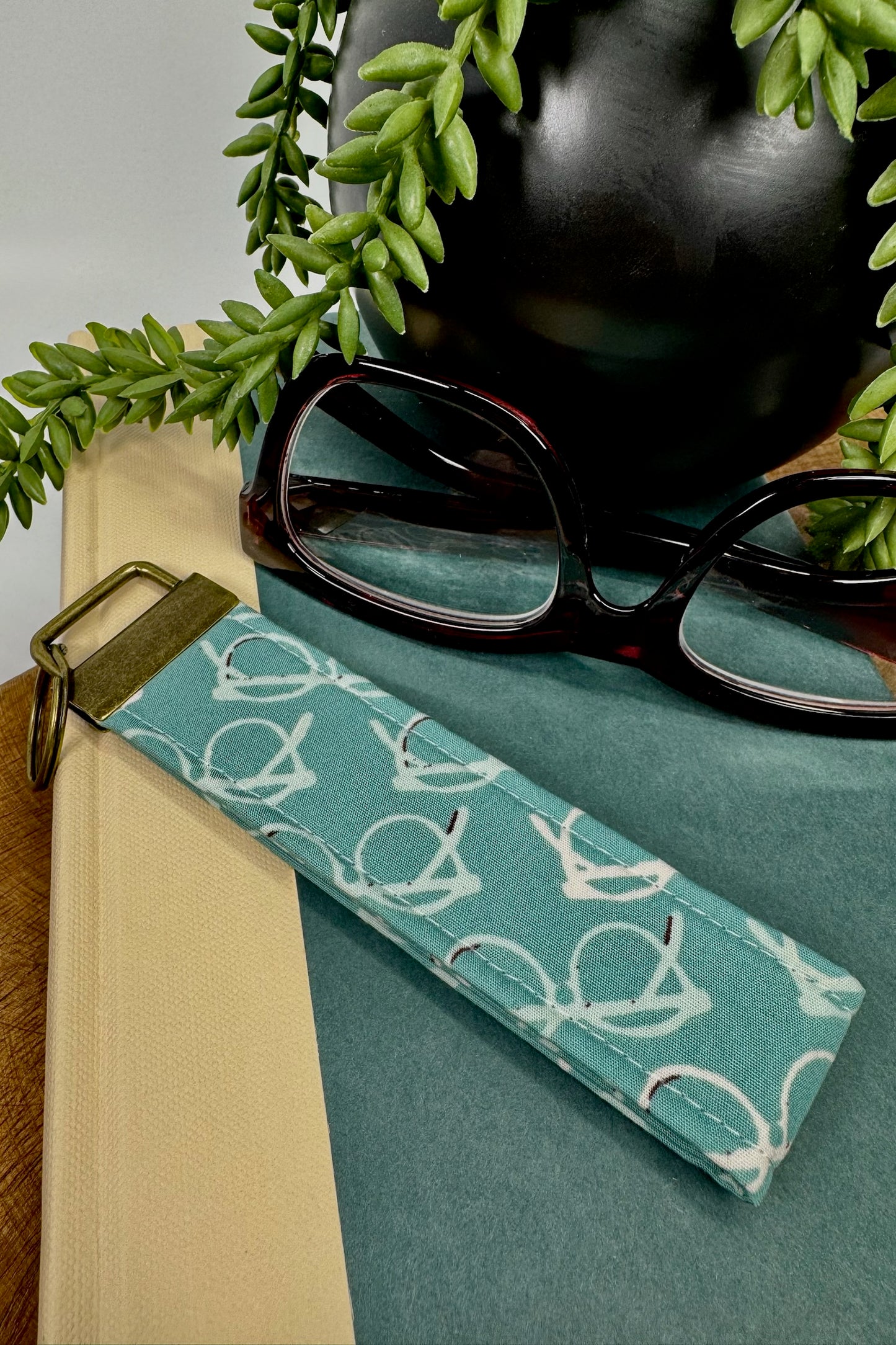 Eyeglasses Wristlet