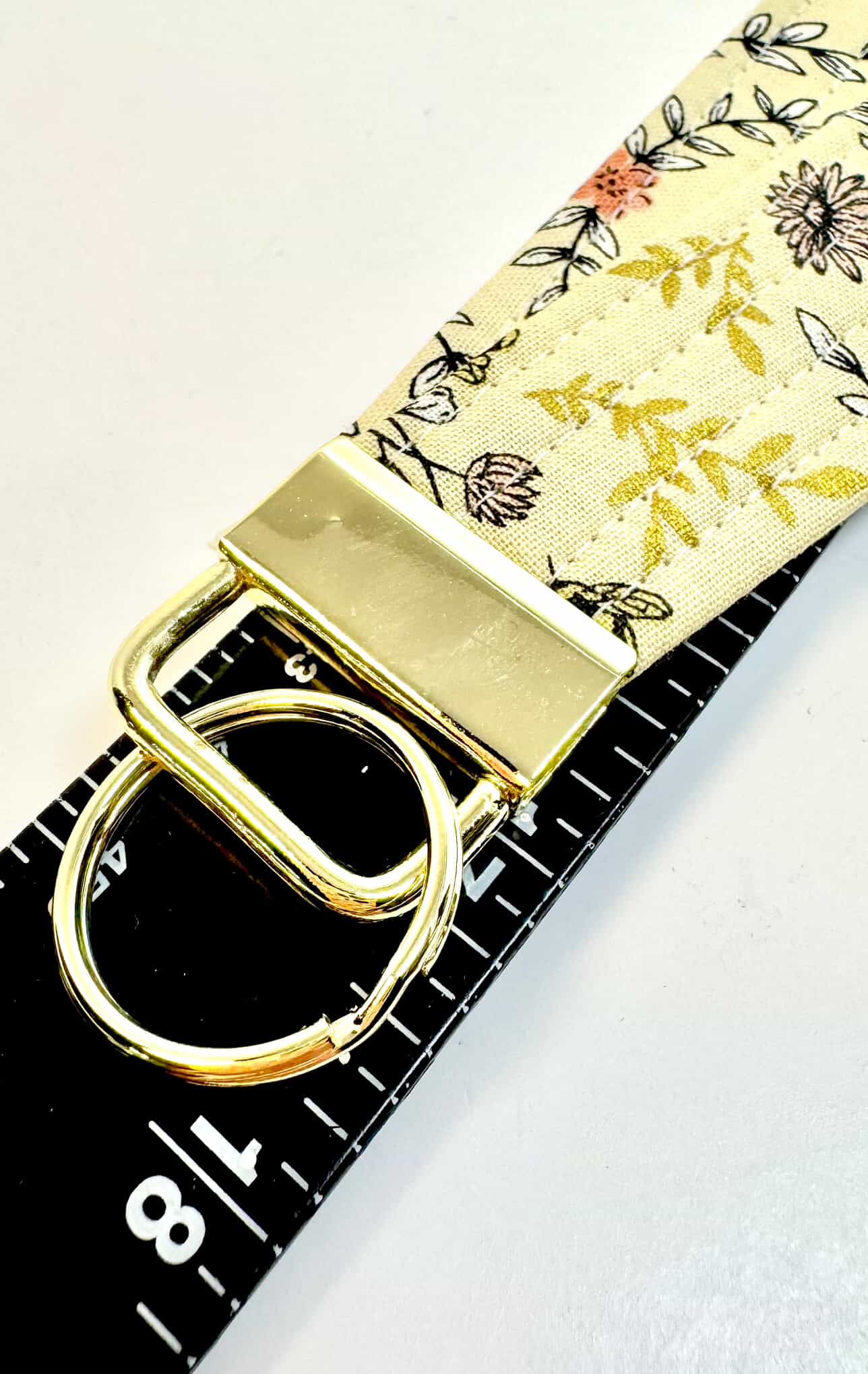 Beehive Lanyard