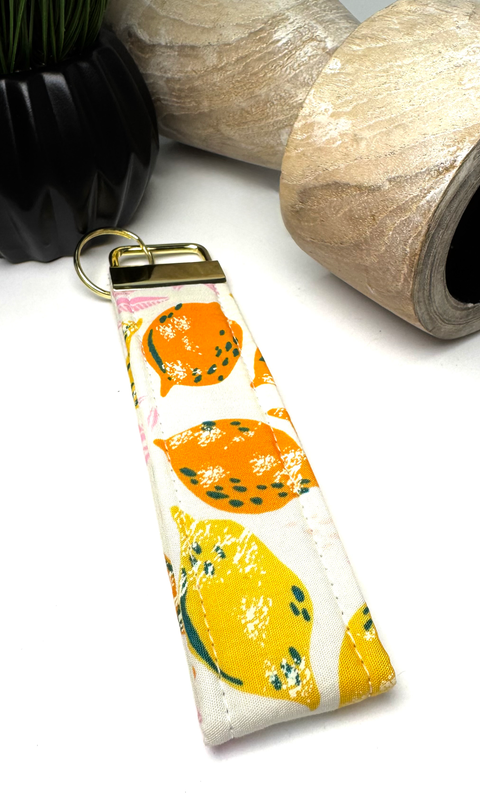 Squeeze the Day Wristlet